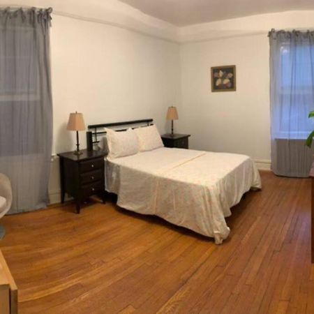 Cozy 2 Bedroom Apartment In Queens 纽约 外观 照片